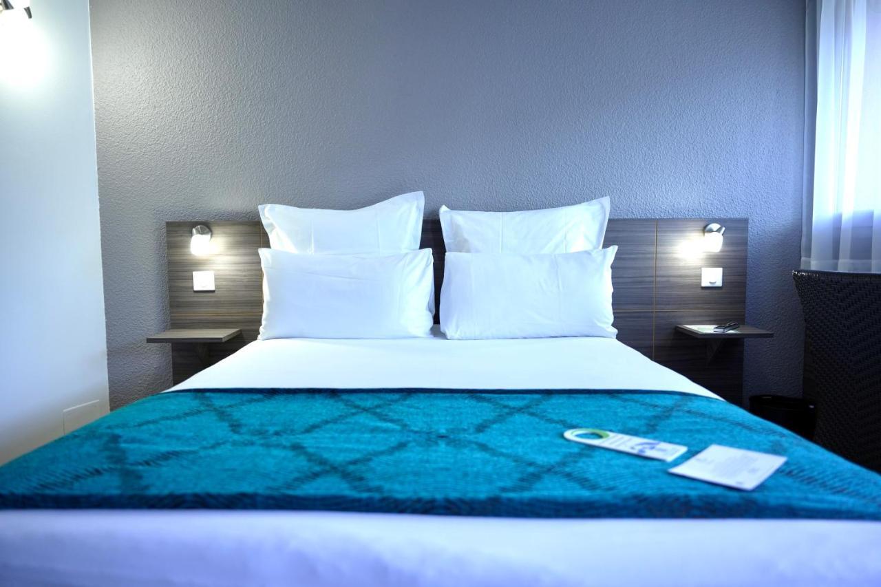 Sure By Western Aeroport 3*